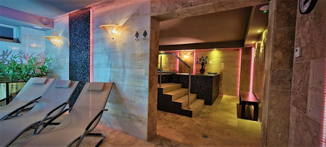 Zlota Regalinda & Spa Miedzyzdroje Esterno foto